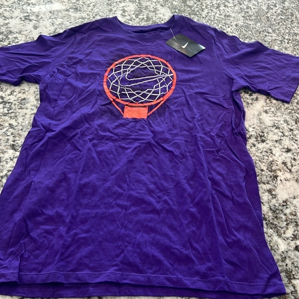 Nike Boys Basketball Shirt Purple Size Xl Girls Tshirt Kids Sport Sport - Picture 2 of 4